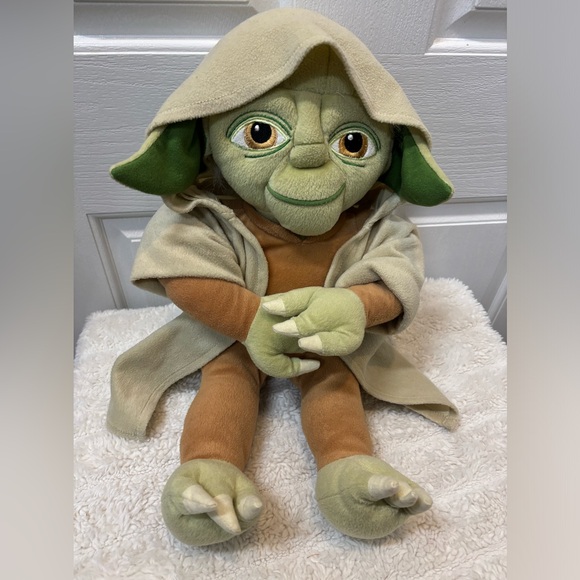 Yoda Star Wars Jay Franco Plush Lucas Film Stuffed Animal In Hooded Robe 17” - Picture 1 of 7